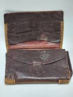 Старинный бумажник портмоне с вензелем Буква Т натуральная кожа 18-19 век