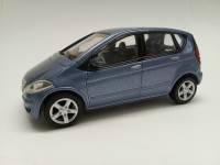 Модель авто 1:43 Mercedes Benz A Class New Ray без коробки