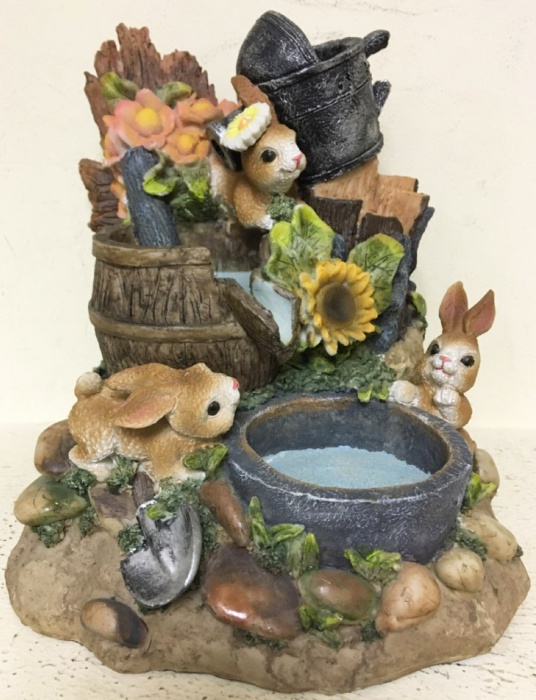 Декоративный фонтан "Зайчата" (сост. на фото)