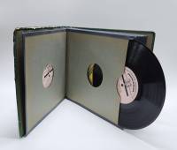 Альбом с пластинками Вокруг Света (на 10 пластинок 25 см в диаметре) ЛЗ