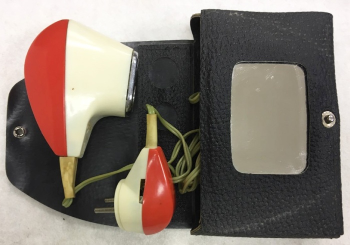 Электробритва "Эхо" в футляре, СССР (сост. на фото)