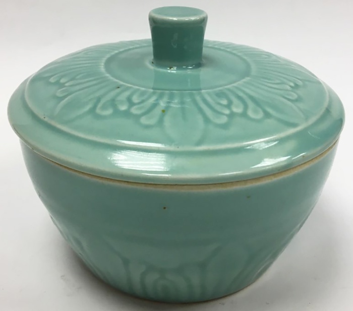 Сахарница, керамика (сост. на фото)