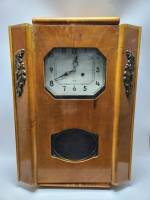 Часы настенные Янтарь СССР с боем ОЧЗ без ключа без маятника в ремонт