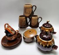 Горшочки для запекания Кружки пивные Сахарница Чашки кофейные Блюдца Керамика