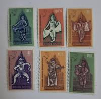 --  Набор марок Индонезия 6 шт.  Негашеные , III O