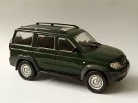 Модель авто 1:43 УАЗ Патриот без коробки деагостии