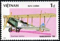 (1986-068) Марка Вьетнам "Кертисс JN-4 Дженни"    Всемирная выставка ЭКСПО'86, Ванкувер  III Θ