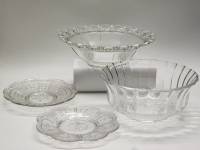 Салатники большие 2 шт и Тарелочки десертные 2 шт стекло СССР винтаж праздничная сервировка