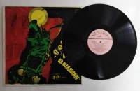 Пластинка виниловая , Девушка играет на мандолине. Танцы 30-х г. Фокстрот, слоуфокс, квикстеп, танго