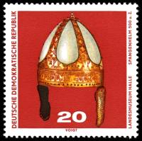 (1970-022) Марка Германия (ГДР) "Шлем"    Археология II Θ