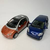 Набор моделей авто Smart Forfour Renault Twingo 1:43 Hongwell Cararama без блистера