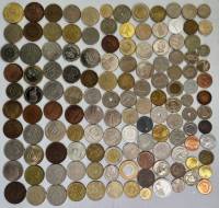Набор иностранных монет 95 штук