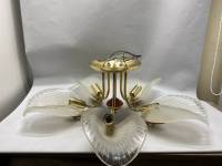 Люстра потолочная 5 плафонов