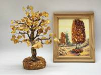 Янтарное дерево высотой 21 см и картина с янтарем 18 х 15 см