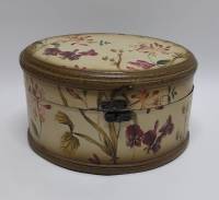 Шкатулка деревянная (сост. на фото)