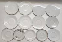 Блюдца чайные белые 13 штук разные диаметр 12-16 см