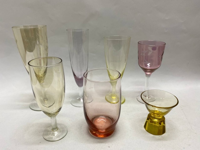 Бокалы и рюмки цветное стекло 7 шт