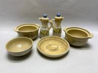 Набор посуды керамика 2 горшочка, пиала, подставка для горшка и 2 емкости для масла