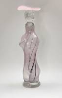  Графин штоф цветное стекло Женская фигура розовая девушка в шляпе Европа