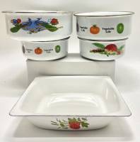 Эмалированные миски 5 шт  4 круглых + 1 квадратная 
