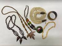 Украшения из дерева и пластика, бусы, колье, браслет, 6 предметов